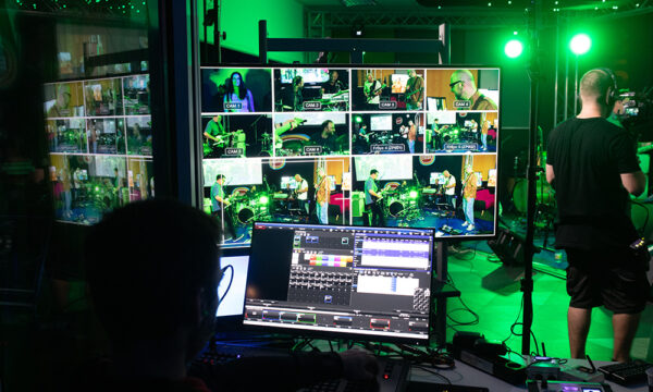 magic_box_8_-_koncert_uzivo_htv3_hub385_18.9.2022_154